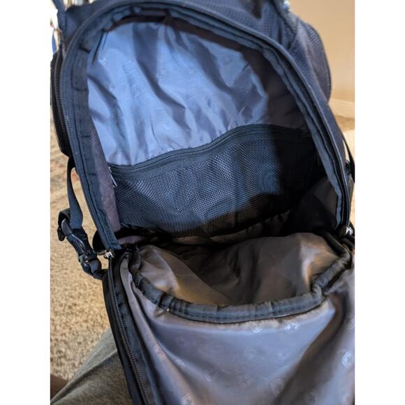 SWISSGEAR Laptop Backpack 17" Scan Smart Air Flow Black Carry On Travel - Picture 9 of 13